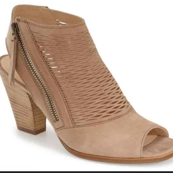Paul Green Shoes - Paul Green Willow Peep Toe Perforated Heeled Sandal Booties‎ Size 9.5